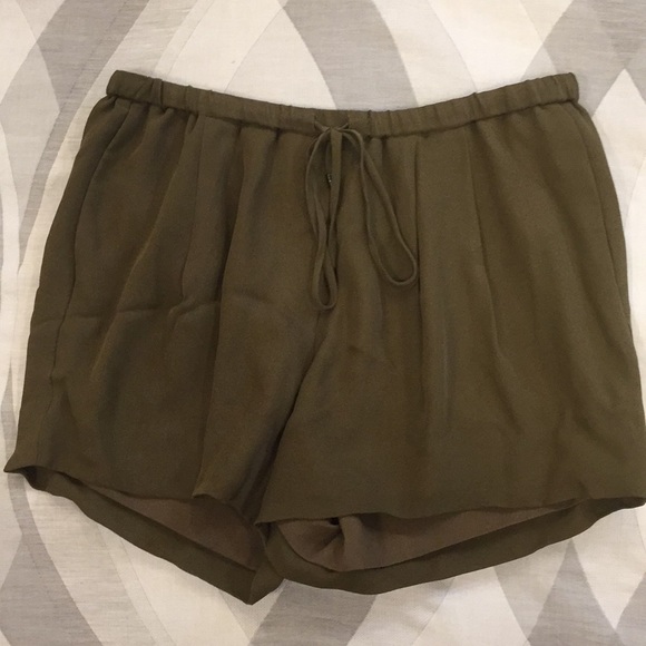 Haute Hippie Olive Green Shorts Size xs - Picture 1 of 3